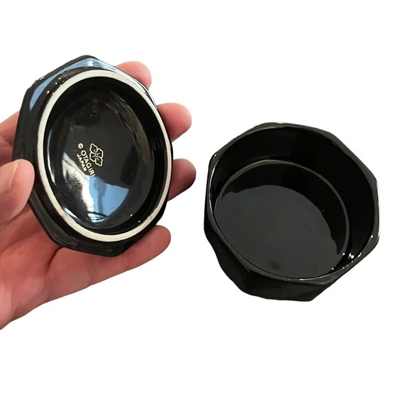 Vintage Otagiri Black Gold Seashell Trinket Box - Picture 5 of 7